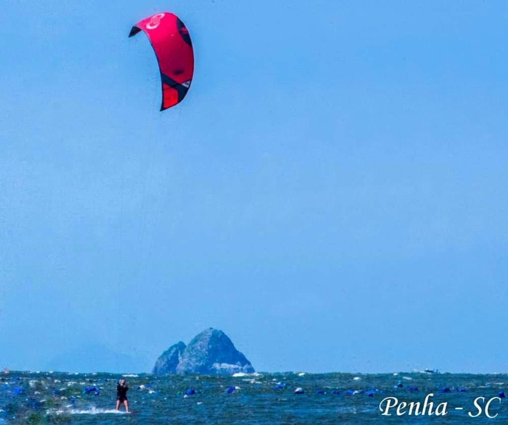 Suites A 100M Da Praia E 800M Do Beto Carrero Penha  Exteriér fotografie